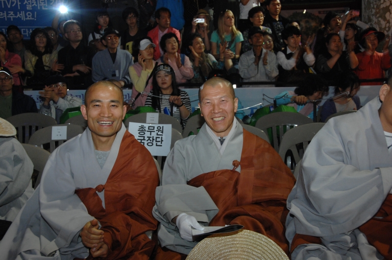 2010.05.16_연등 축제 (198)